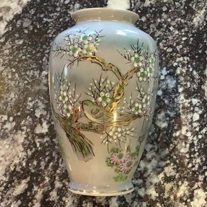 Vintage vase, hand painted Japan